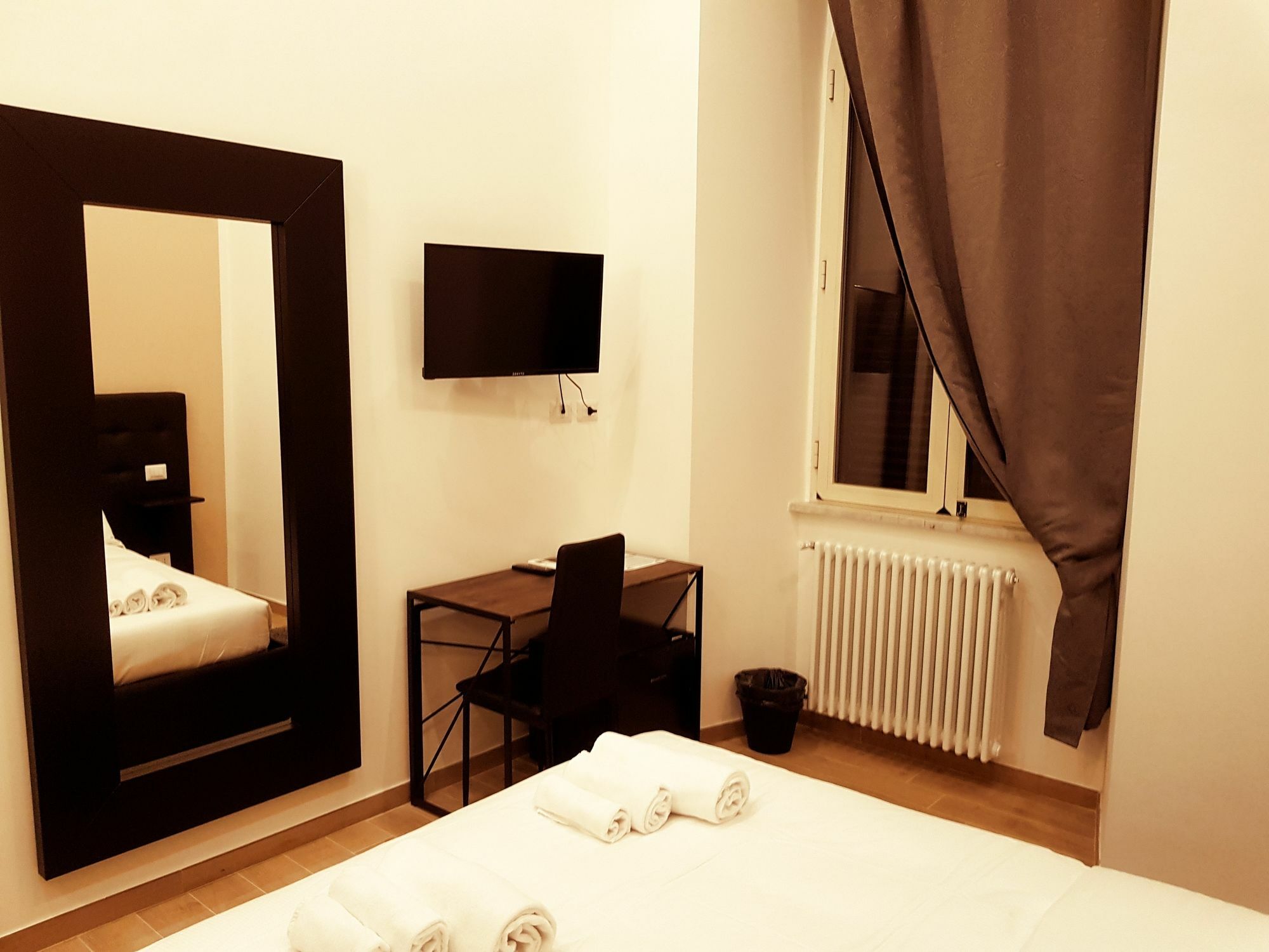 Cairoli Rooms Rom Exterior foto